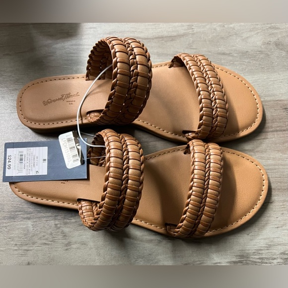 Women's Kimmy Slide Sandals - Universal Thread - Picture 2 of 4